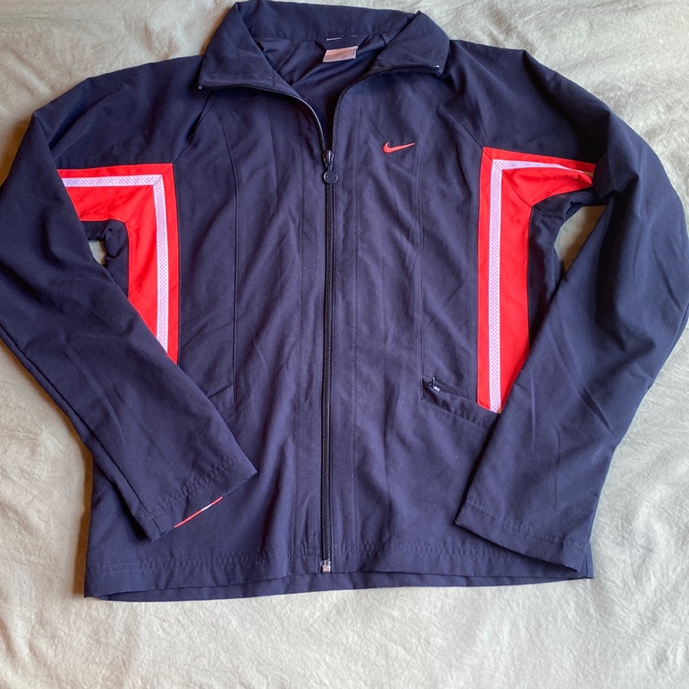 Vintage Nike Windbreaker — Size Small!!